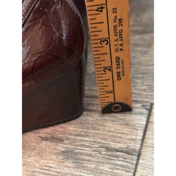 Coach Women's Brown Patent Leather JAYDEN PEEPTOE Wedge Pumps Heels Size 8 - Picture 9 of 13